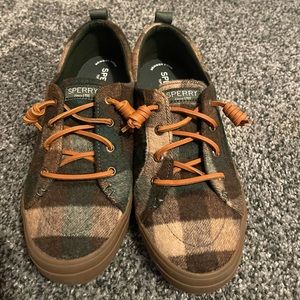 Woman’s plaid sperry’s
